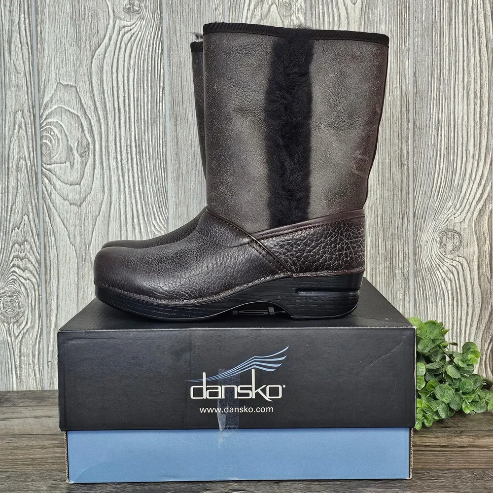 Dansko Finley Pebbled Shearling Winter Boots Chocolate Brown Sz 40 US 9.5-10 NIB
